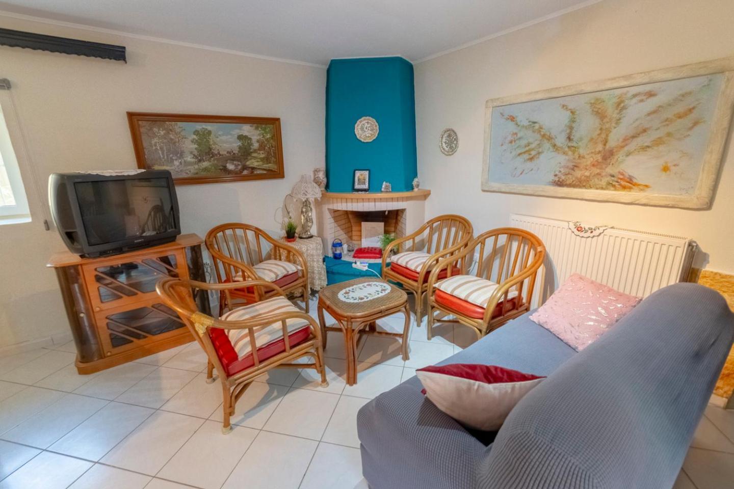 Krasa 2Bedroom Apartment Ágios Matthaíos Esterno foto